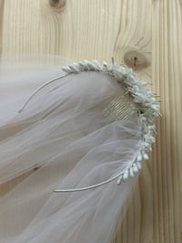 Image 17 of 1950s Wax Flower Veil 