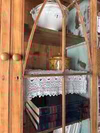 Image 5 of Le vaisselier patiné