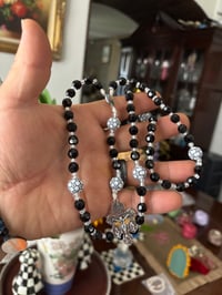 Image 2 of rosario negro echo por mi hijo 