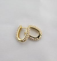 Image 1 of Classy Pearl & Gold Hoop 
