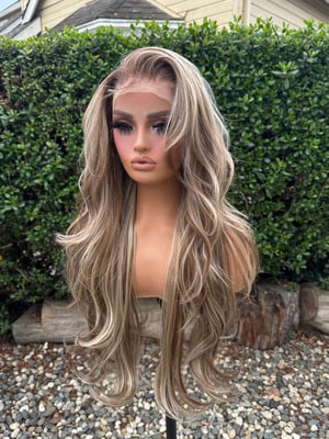 Image of Misha free part luxury (ready to ship)