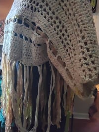 Image 4 of Crocheted boatneck pullover (beige)