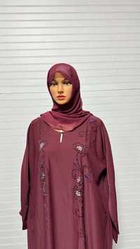 Image 3 of Heaven Flower Abaya. 