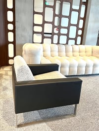 Image 7 of Fauteuils carrés allemands