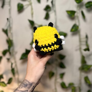 Image of Big Chonky Bee