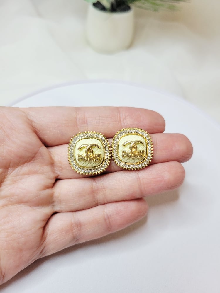 Image of Paris Stud Earrings 