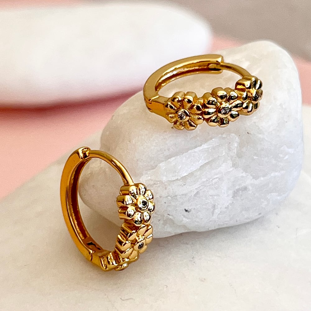 Image of Triple Daisy Gold Hoops