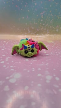 Image 1 of Green rainbow Fluffennutter keychain 