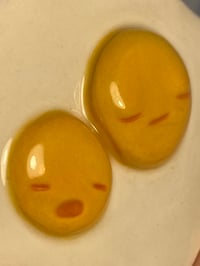 Image 5 of ‘Egg Twins’ utensil rest