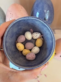 Image 3 of Mini egg pot purple 