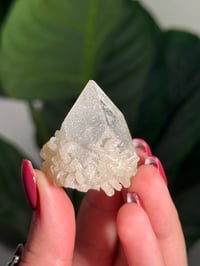 Image 2 of PERFECT SELF STANDING DIAMOND APOPHYLITE WITH STILBITE SKIRT -INDIA-