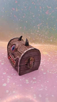 Image 4 of Mimic box dice holder trinket box