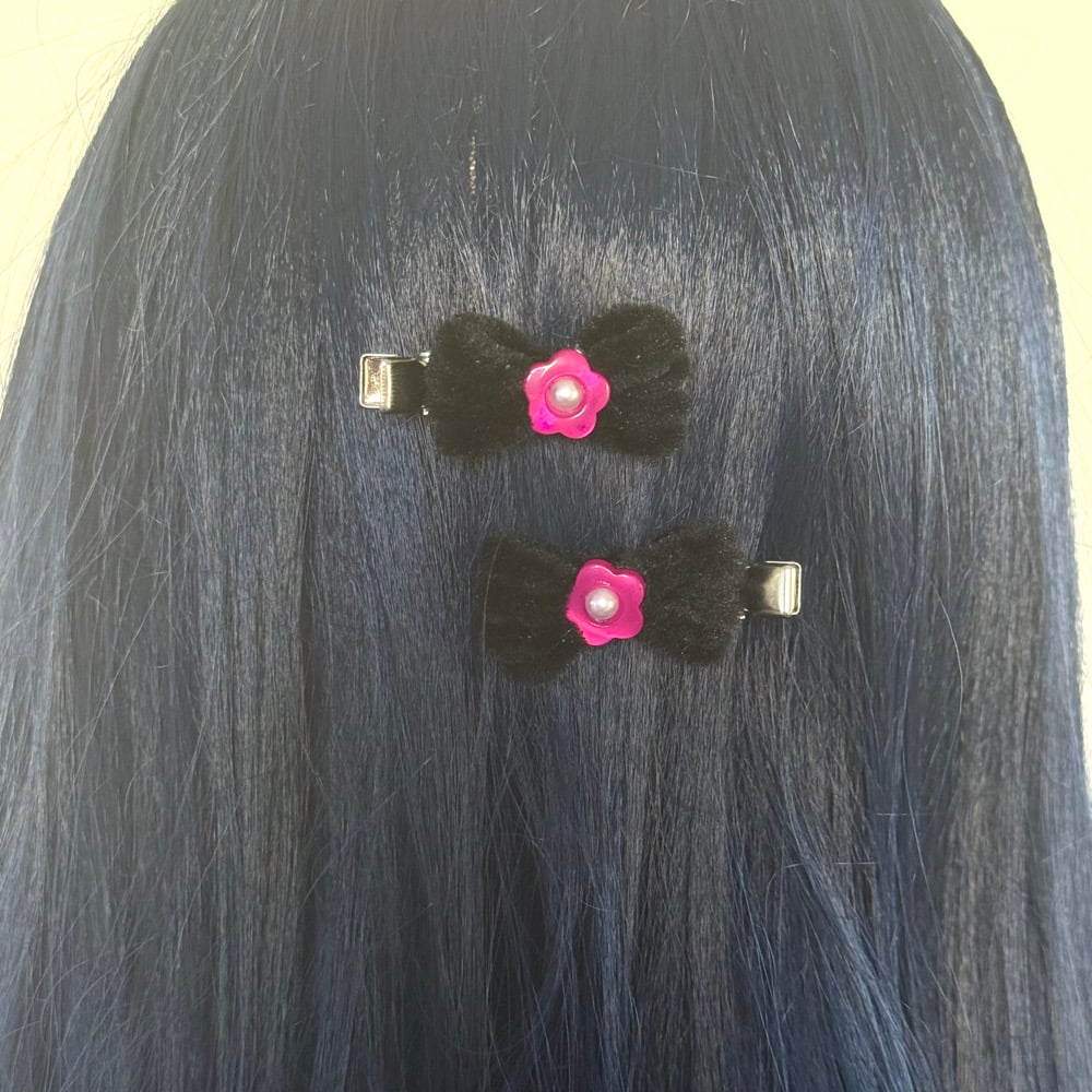 Image of Baby Fuzzy Bow Clips