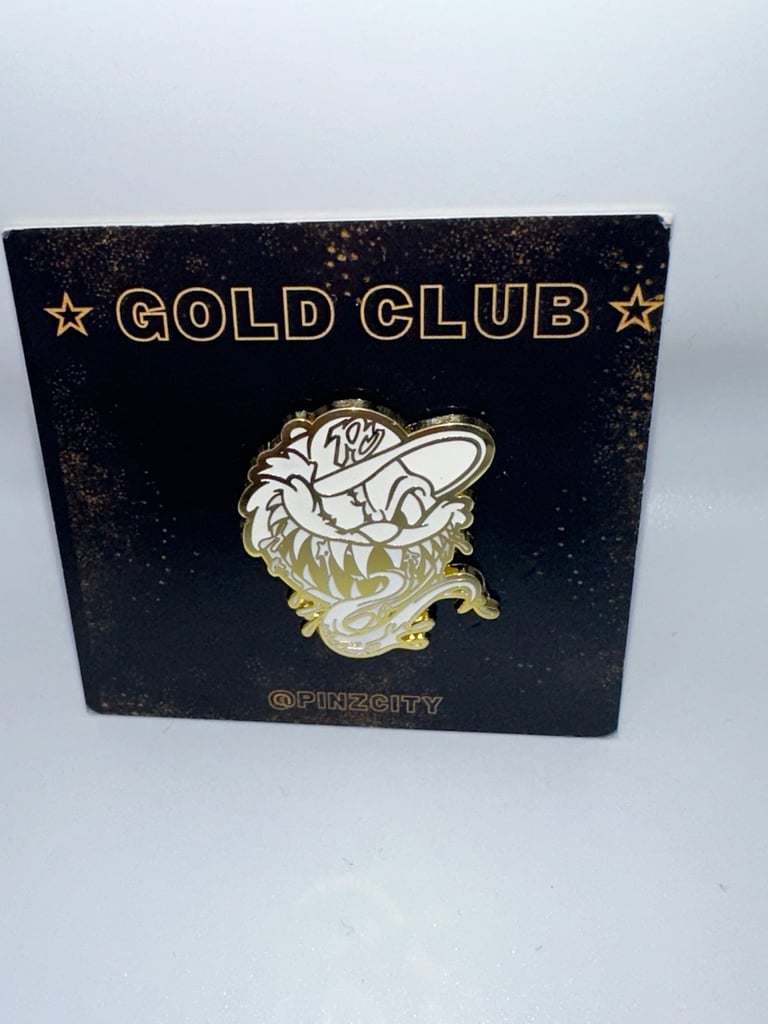 PinzCity Gold Club Scare Bear Tongue