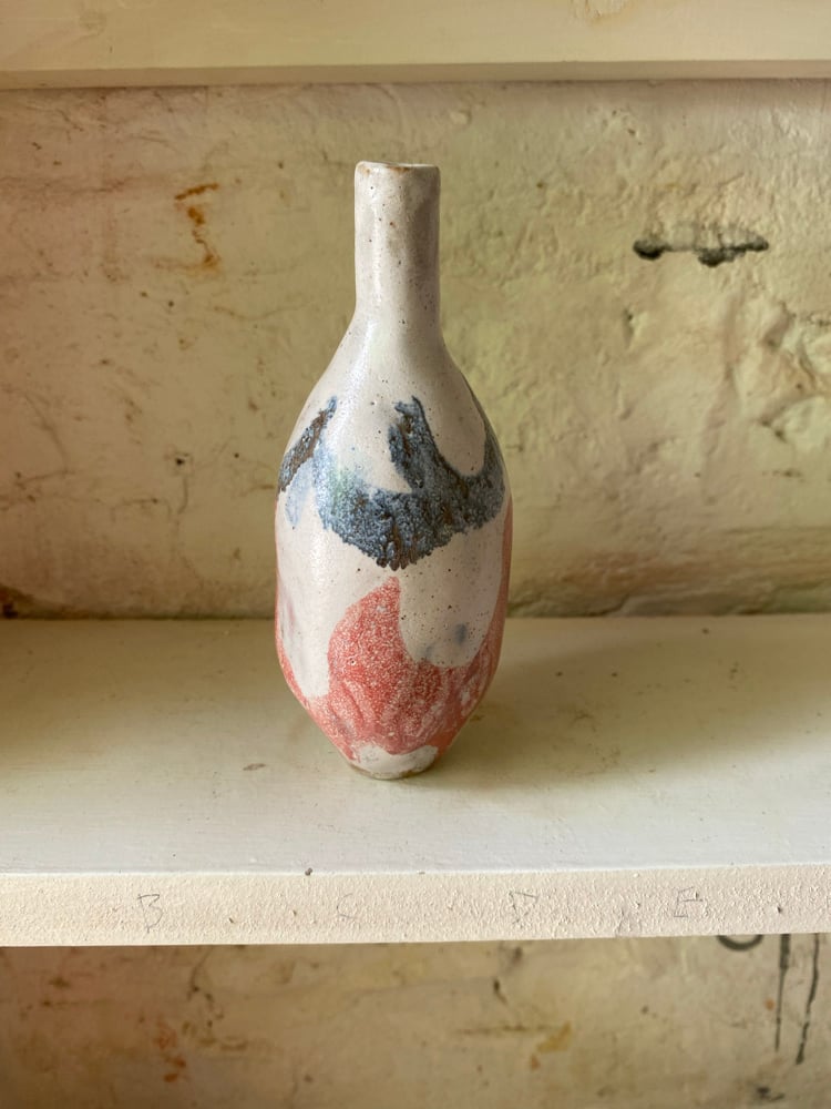 Small pod bottle Image 3
