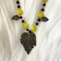 Image 4 of Vintage Bead Leaf Jewelry Set