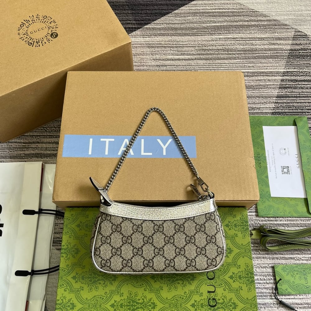 GG Canvas Mini Pochette 