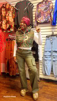 Image 8 of Camo Cargo Vest 