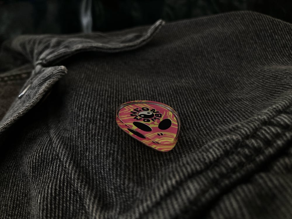 Image of Alien Pin