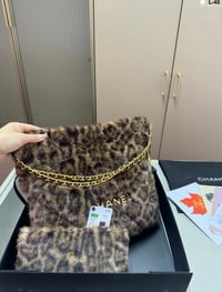 The Chanel 22 leopard 