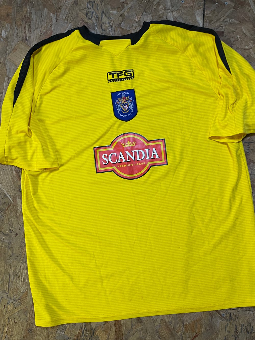 Player Issue 2004/05 TFG third shirt