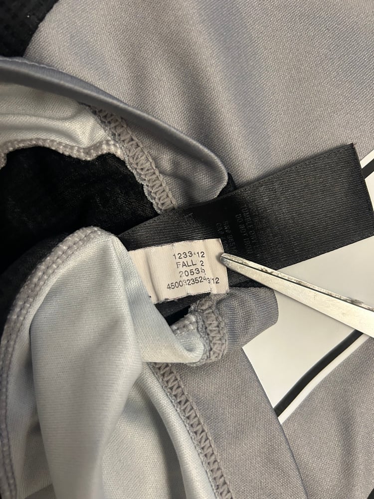 Image of Tottenham Hotspur “BALE 11” 2012/13 Third Shirt + PL patches  (S)