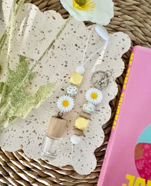 Image of DAISY CAR DIFFUSERS