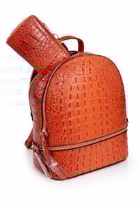 Image 3 of Croc Marie