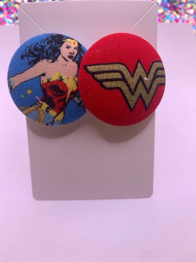 Image of Fun Button Earrings 