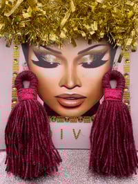 Pink Rose’ Yarn Earrings 