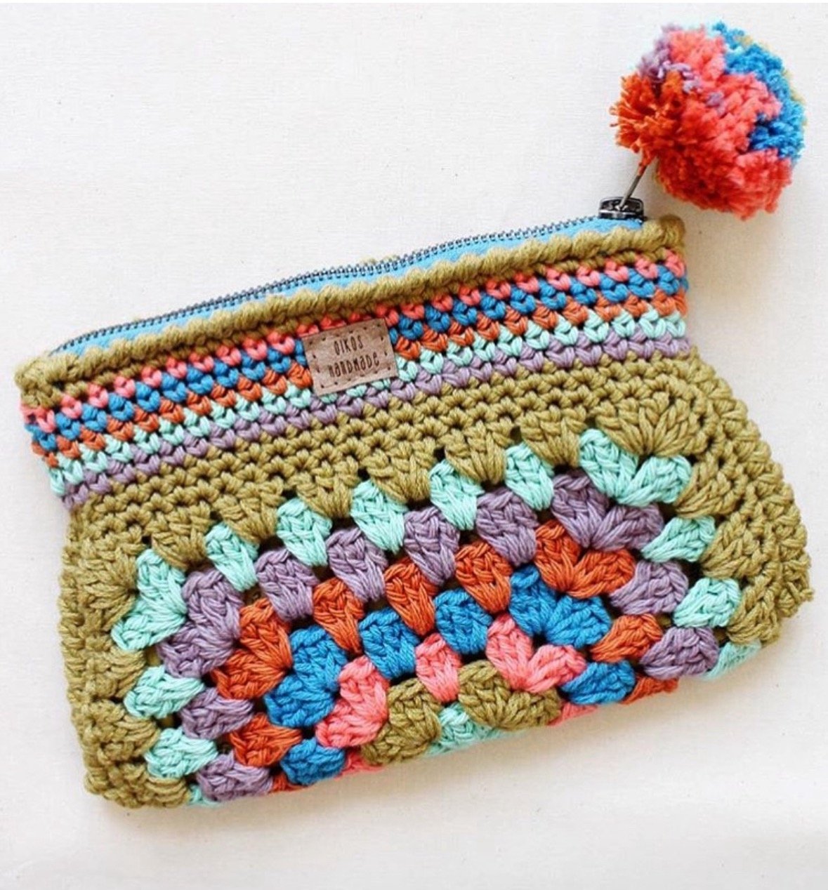 Image of Lorene Clutch Color Combinations
