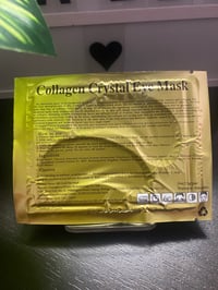 Image 2 of 4 pairs Collagen Crystal Eye Mask