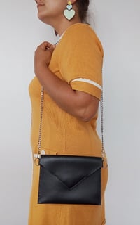 Image 2 of Pochette Chloé