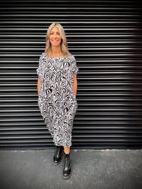 Image 2 of Milano dress with pockets - mixed pattern fabrics