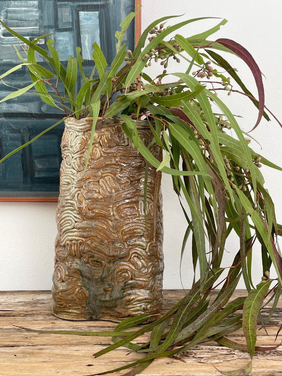 SQUIGGLE COILED VASE | Den & Delve Shop
