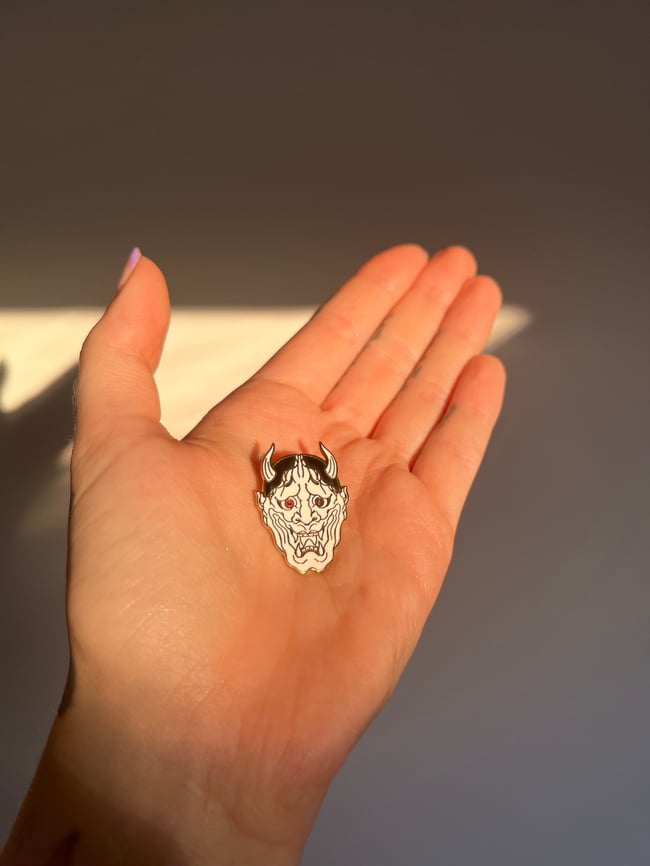 Enamel Hannya Pin 