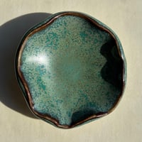 Image 2 of Ruffle Bowl Set