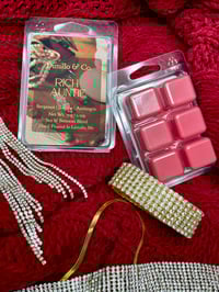 Image 2 of Rich Auntie | Soy & Beeswax Melt