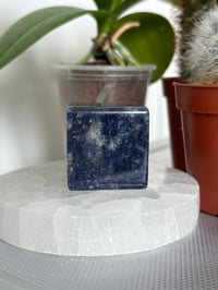Sodalite Cube