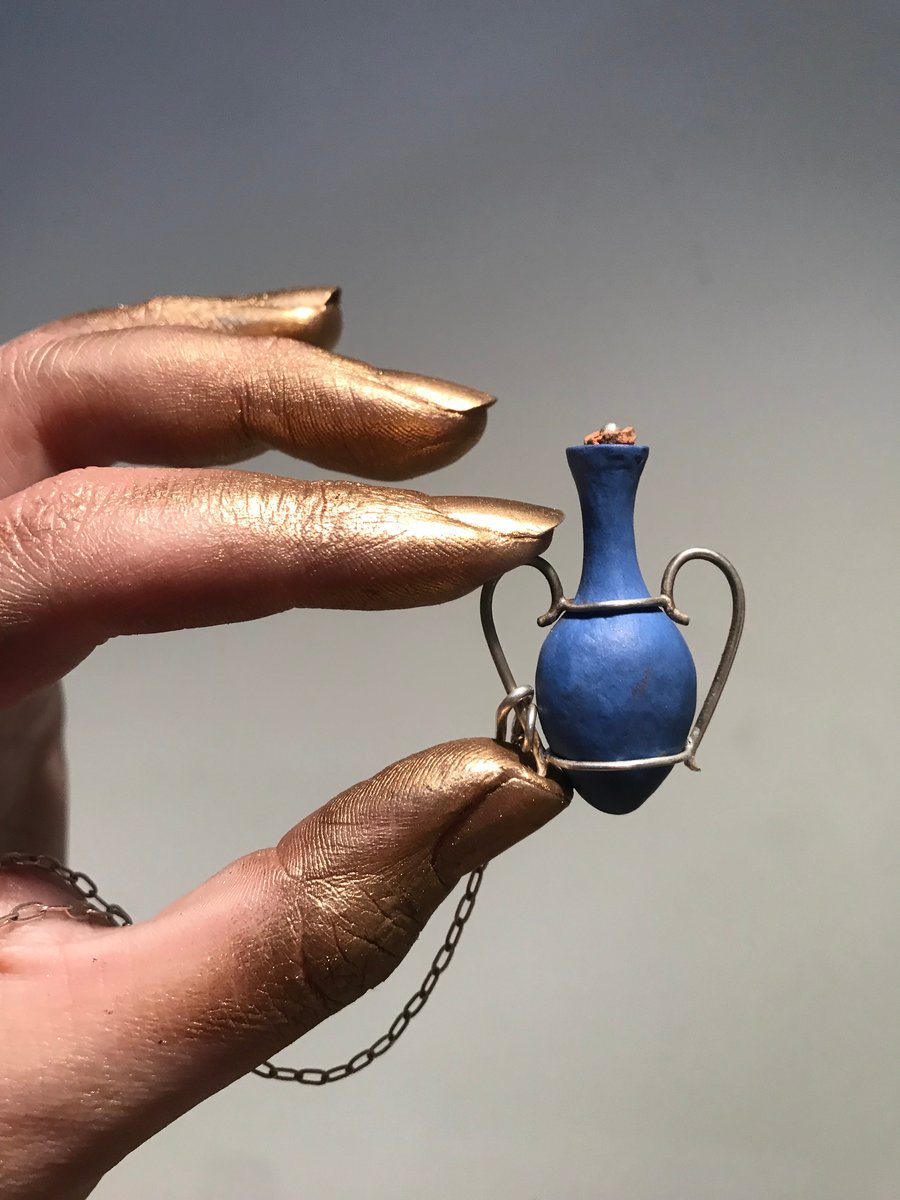 Image of Amphora necklace 