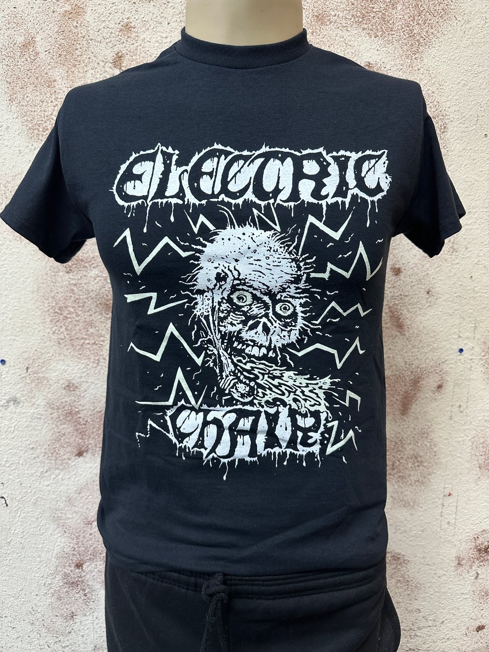 Electric Chair - Glow in the dark tee 