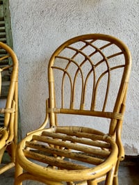 Image 3 of Les jolies chaises en rotin