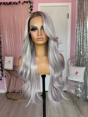 Image of lilac free part (ready to ship )