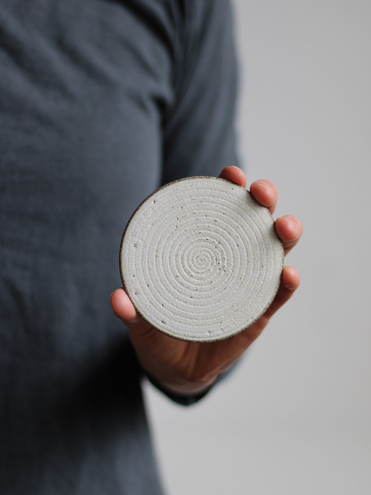 Image of coaster in ivory