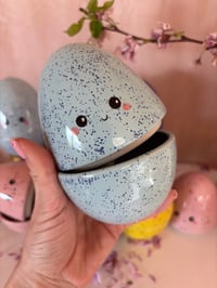 Image 1 of Mini egg pot blue 
