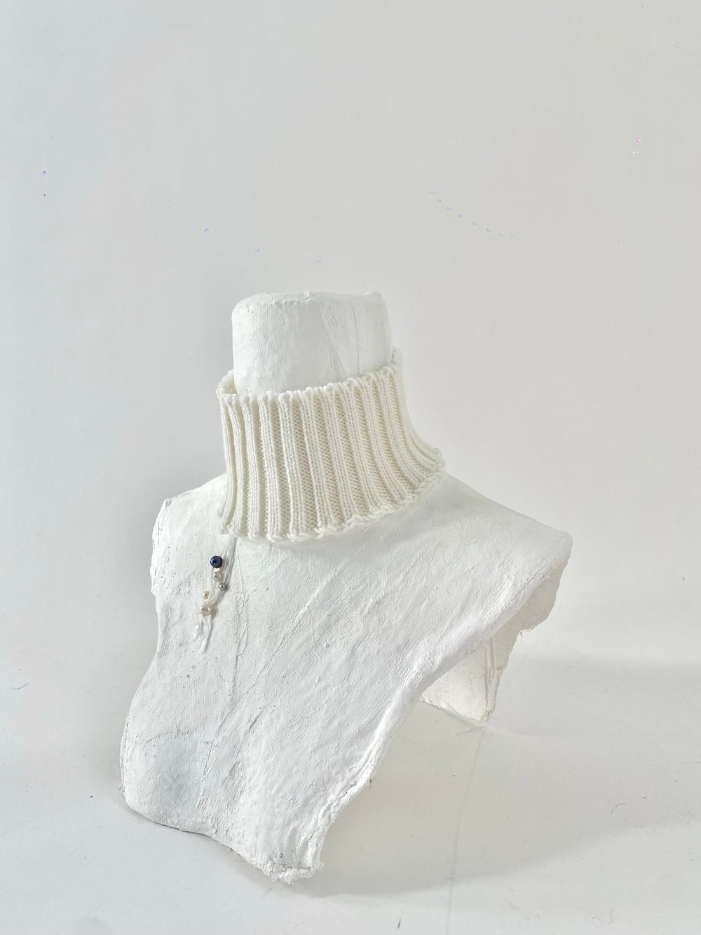 Image of Latte Choker