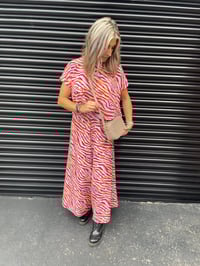 Image 15 of BOX BAG with heart fob  