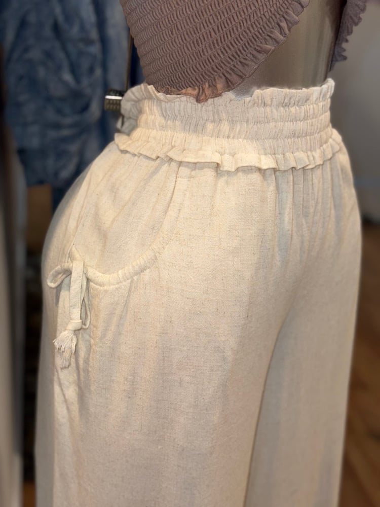 Image of LINEN LOVERS