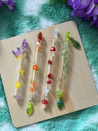 Image 1 of NEW Hanging Style Whisker Banks!