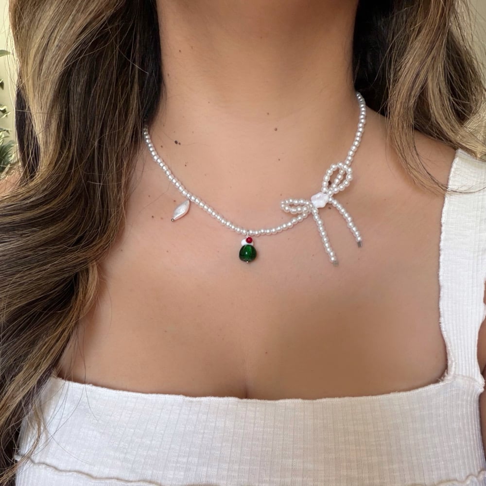 Image of green jelly bow